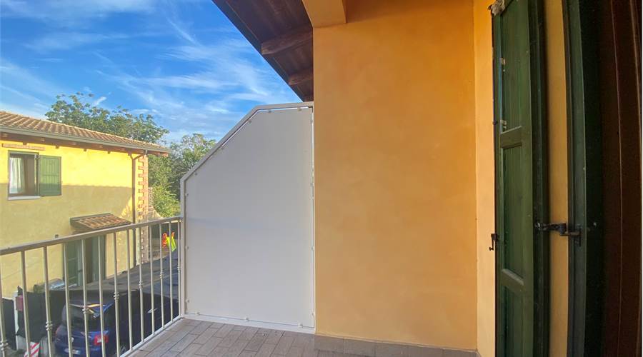 CAMERA CON TERRAZZO