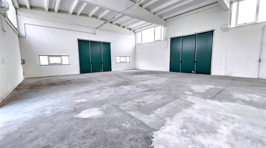 CAPANNONE INTERNO