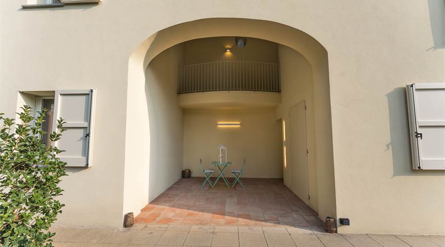PORTICO