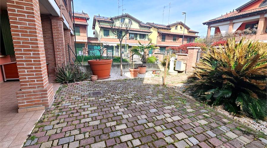 CORTILE