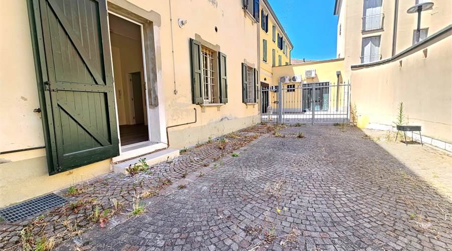 AREA ESTERNA PRIVATA