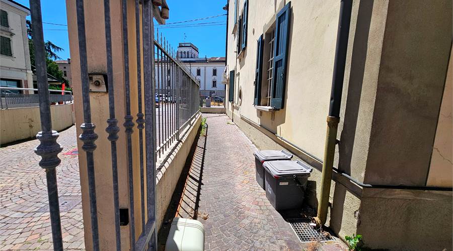 AREA ESTERNA PRIVATA